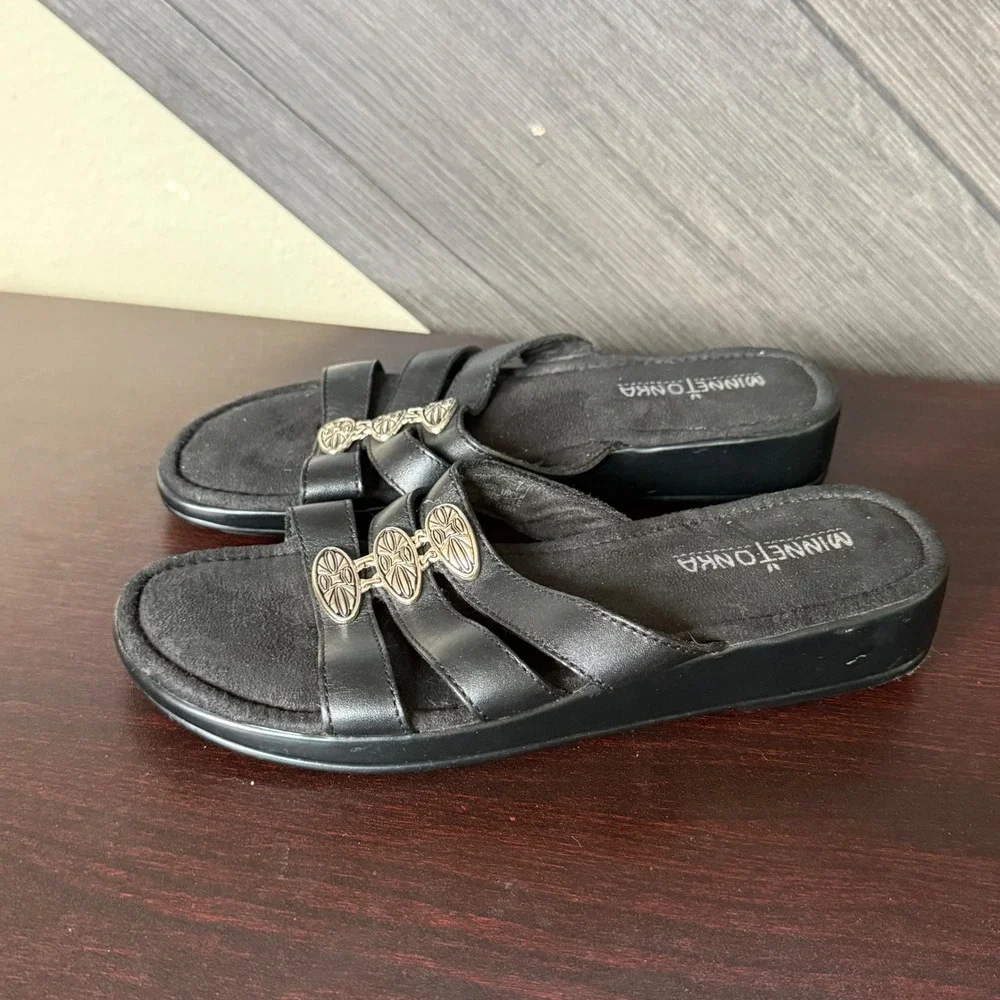 Minnetonka Women's Leather Slide Sandals Black Comfort Mules Size 7 Casual